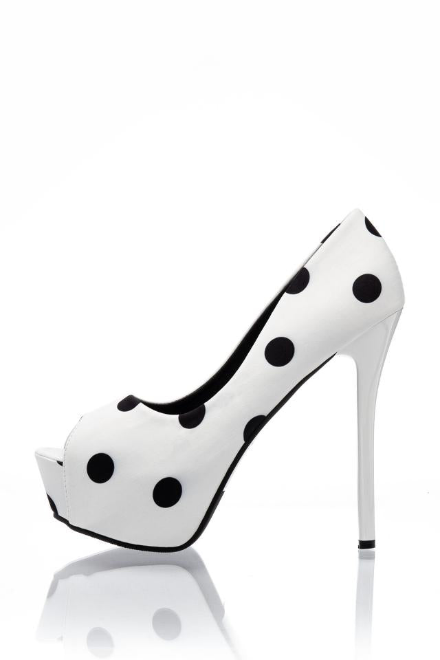 Peep-toe Pumps